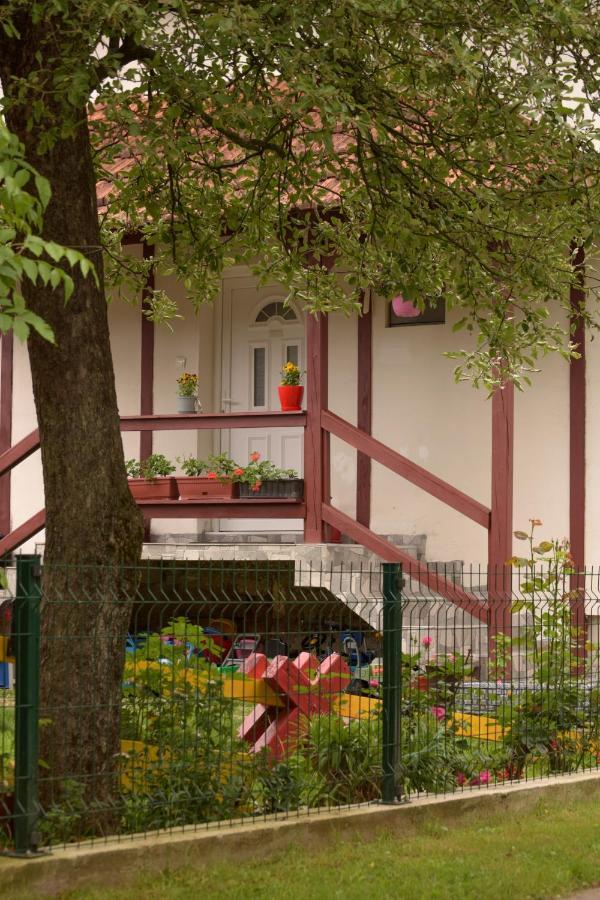 Apartment Dil Кулен Вакуф Екстер'єр фото