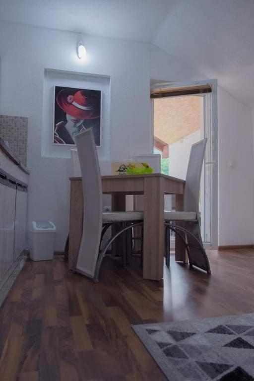 Apartment Dil Кулен Вакуф Екстер'єр фото